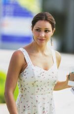 KATHARINE MCPHEE on the Set of The Lost Wife of Roberts Durst 07/11/2017