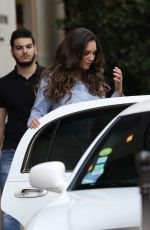 KELLY BROOK Leaves Her Hotel in Paris 07/11/2017