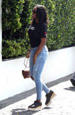 KELLY ROWLAND Out for Lunch at Cecconi