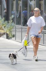 LINDSEY VONN Out Sshopping with Her Dog in Beverly Hills 07/09/2017