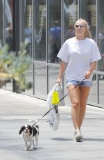 LINDSEY VONN Out Sshopping with Her Dog in Beverly Hills 07/09/2017
