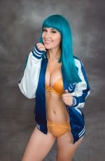 MEG TURNEY Dressed as Bulma 07/03/2017
