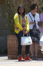MINDY KALING Picks Up Her Car in Malibu 07/02/2017