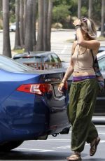 PARIS JACKSON and Trevoro Donowan Holding Hands Out in Pacific Palisades 07/10/2017
