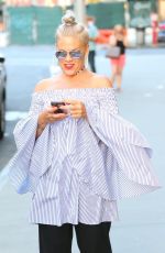 PINK Arrives at Allouche Gallery in New York 07/05/2017