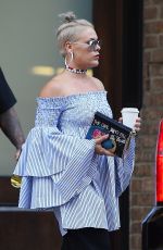 PINK Leaves Her Hotel in New York 07/05/2017