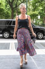 PINK Leaves Her Hotel in New York 07/11/2017