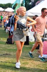 PIXIE LOTT at House Festival in London 07/07/2017