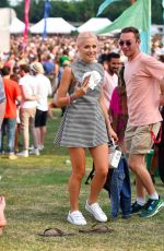 PIXIE LOTT at House Festival in London 07/07/2017