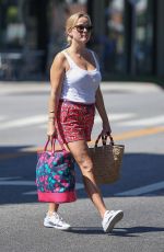 REESE WITHERSPOON Out Shopping in Brentwood 07/26/2017