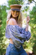 ROMEE STRIJD at revolveinthehamptons 4th of July Kick-off Party in bridgehampton 07/04/2017