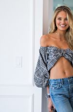 ROMEE STRIJD at revolveinthehamptons 4th of July Kick-off Party in bridgehampton 07/04/2017
