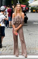 SANDRA KUBICKA Heading to TVN in Warsaw 07/08/2017