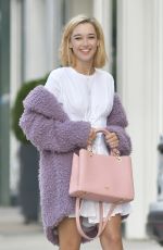 SARAH SNYDER for Samantha Thavasa Handbags Photoshoot in New York 07/07/2017
