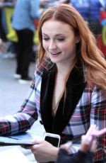 SOPHIE TURNER Arrives at Comic-con in San Diego 07/21/2017
