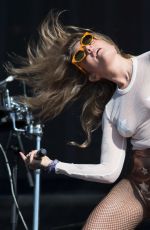 TOVE LO Performs at British Summer Time Festival in London 07/02/2017