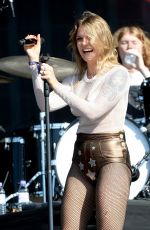 TOVE LO Performs at British Summer Time Festival in London 07/02/2017