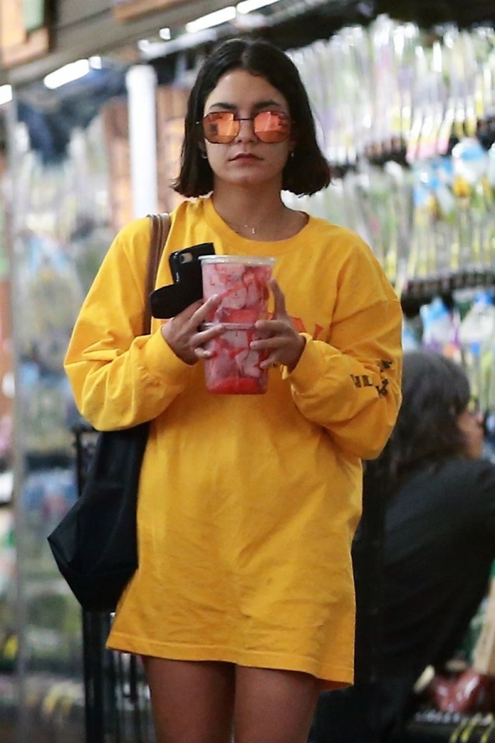 VANESSA HUDGENS Out Shopping in Studio City 07/15/2017 VANESSA HUDGENS Out Shopping in Studio City 07/15/2017