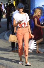 WILLA HOLLAND Shopping at The Grove in Hollywood 07/05/2017