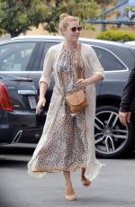 AMY ADAMS Out and About in Santa Monica 08/27/2017