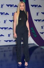 ANASTASIA KARANIKOLAOU at 2017 MTV Video Music Awards in Los Angeles 08/27/2017
