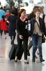 ANNA KENDRICK Toronto Pearson International Airport 08/18/2017
