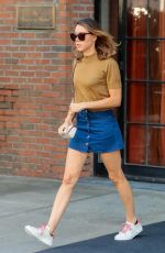 AUBREY PLAZA Leaves Bowery Hotel in New York 08/25/2017