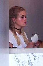 AVA PHILLIPPE Working as a Hostess at Pizzana Pizza in Brentwood 08/21/2017