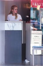 AVA PHILLIPPE Working as a Hostess at Pizzana Pizza in Brentwood 08/21/2017