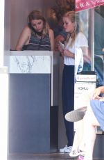 AVA PHILLIPPE Working as a Hostess at Pizzana Pizza in Brentwood 08/21/2017