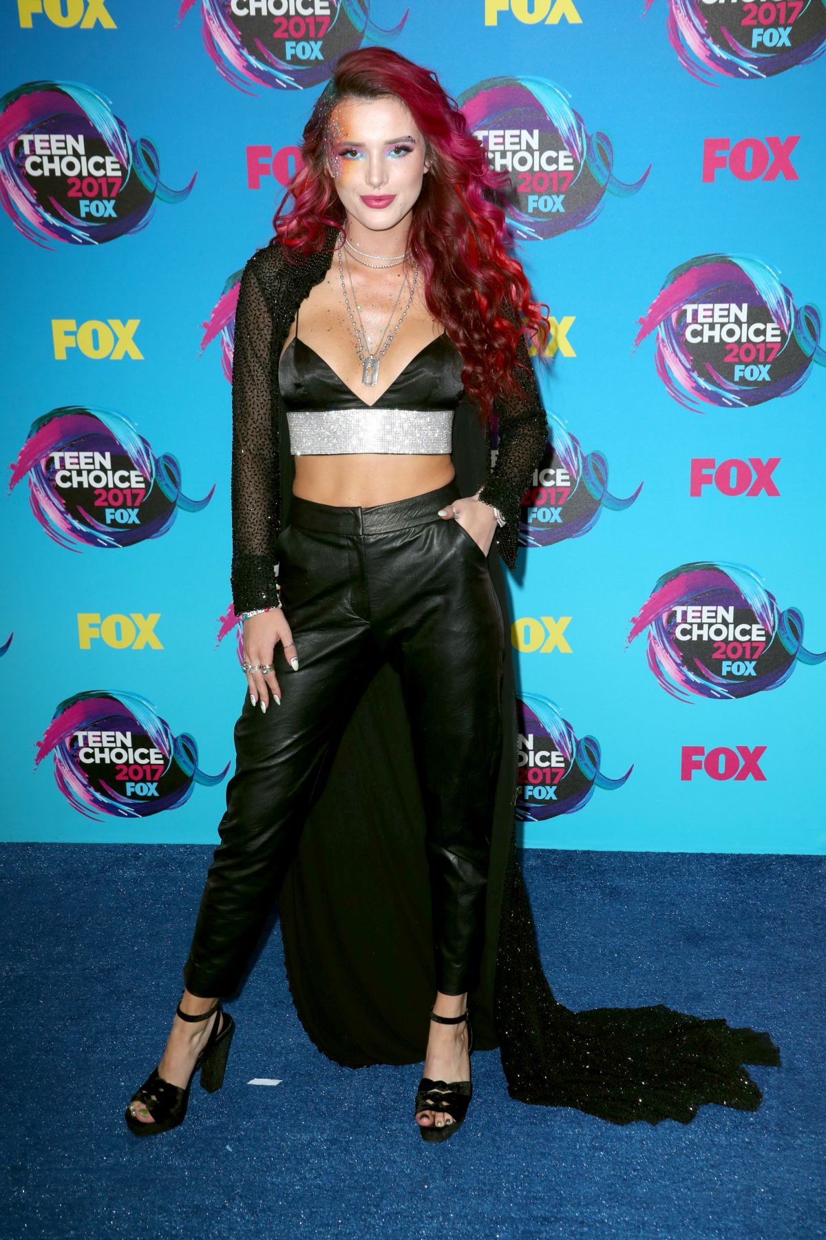 BELLA THORNE at Teen Choice Awards 2017 in Los Angeles 08/13/2017 BELLA THORNE at Teen Choice Awards 2017 in Los Angeles 08/13/2017