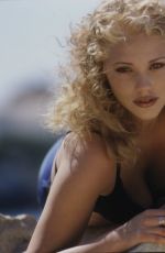 Best from the Past - ELIZABETH BERKLEY by Eric Robert, 1995