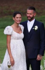 BIANCA BALTI and Matthew McRae  Renew Their Vows in Laguna Beach 08/02/2017