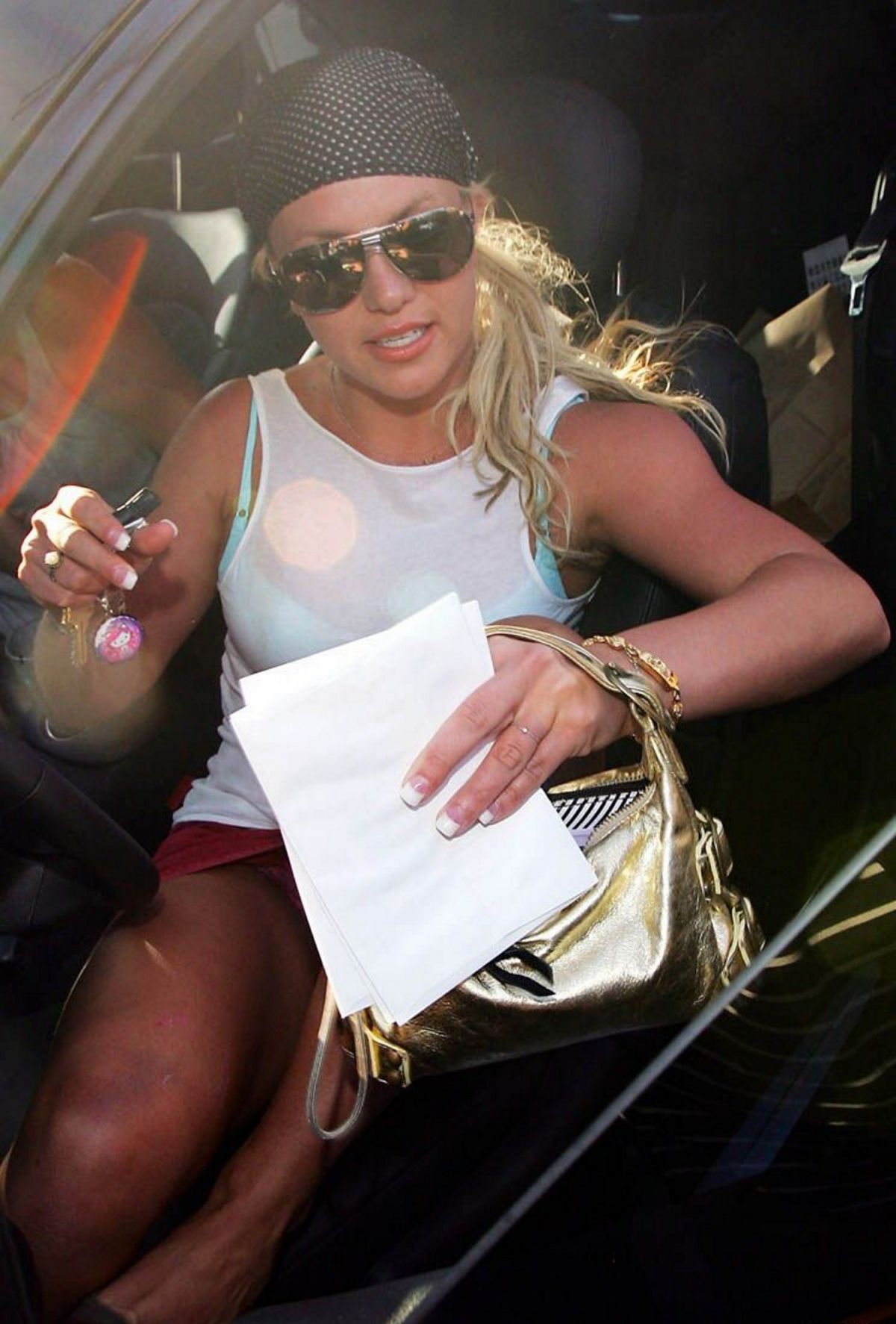 Britney Spears Getting Out Of Limo Pic