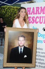 CHRISHELL STAUSE at Daytime for Dogs in Los Angeles 08/18/2017