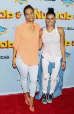 DAPHNE WAYANS at The Nut Job 2: Nutty by Nature Premiere in Los Angeles 08/05/2017