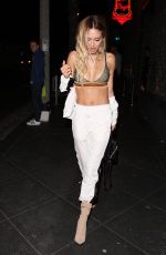 DELILAH BELLE HAMLIN Leaves The Blind Gragon in West Hollywood 08/16/2017