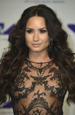DEMI LOVATO at 2017 MTV Video Music Awards in Los Angeles 08/27/2017