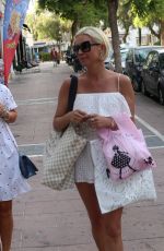 DENISE VAN OUTEN Arrives at Golden Tarts Hair Salon in Marbella 08/07/2017
