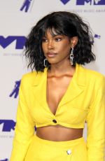 DIAMOND WHITE at 2017 MTV Video Music Awards in Los Angeles 08/27/2017