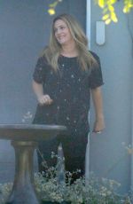 DREW BARRYMOE on the Set of Santa Clarita Diet, Season 2 in Santa Clarita 08/13/2017