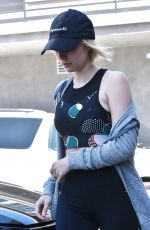 EMMA ROBERTS Shopping at Furniture Store in West Hollywood 08/21/2017