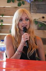 FEARNE COTTON at Big Feastival 2017 in Kingham 08/25/2017