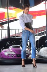 GEORGIA FOWLER on the Set of a POhotoshot at Coney Island 08/23/2017