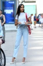 GIZELE OLIVEIRA Arrives at Victoria