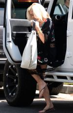 GWEN STEFANI at a Church in Los Angeles 08/13/2017