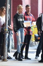 HAILEY BALDWIN adn Pastor Carl Lentz Out in New York 08/20/2017