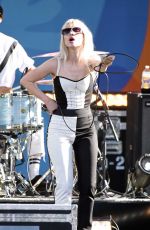 HAYLEY WILLIAMS Performs at Good Morning America