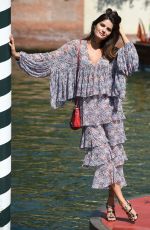ISABELI FONTANA Sightings in Venice 08/30/2017