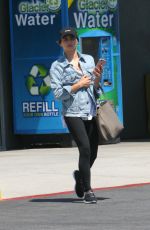 JENNA DEWAN Leaves a Gym in Los Angeles 08/22/2017